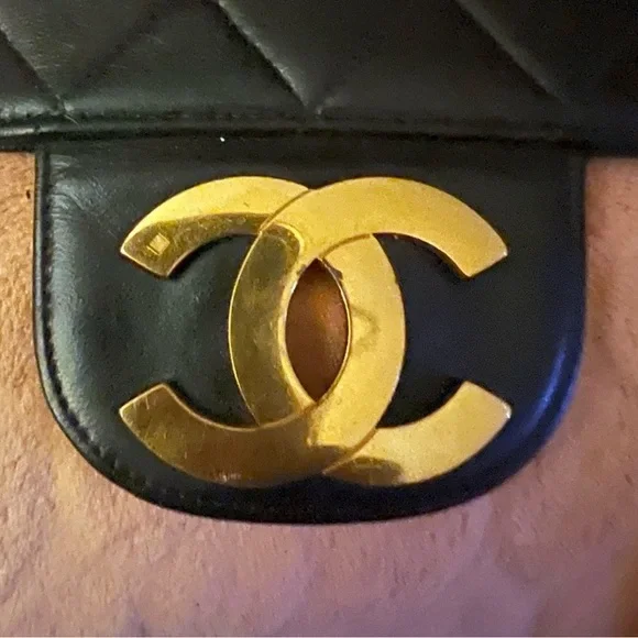 Jumbo Chanel - Picture 5 of 7
